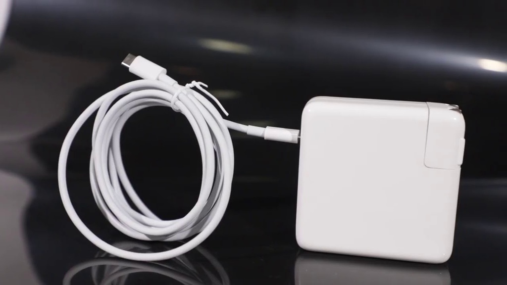 Apple MacBook 81 W USB-C Charger