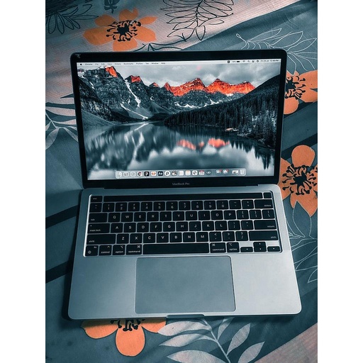 New Apple MacBook Pro 13.3 Inch (M1, 2020) 256GB 8GB RAM